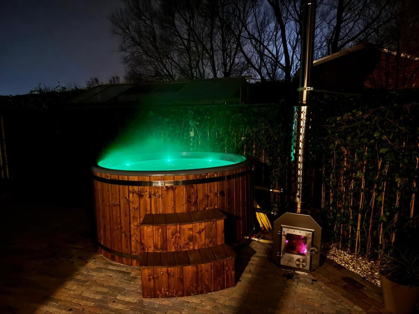 Gastsuite Het Duinroosje Met Hottub Op Het Prive Terras! Den Burg Ngoại thất bức ảnh